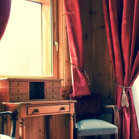 Le Jeu De Paume Otel